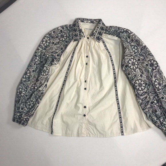 Roller Rabbit Embroidered Top Bishop Sleeves OVERSIZED Button Up Small - Picture 4 of 14